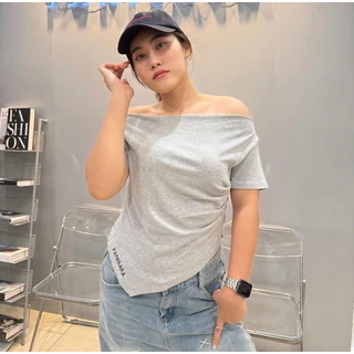 เสื้อปาดไหล่ปลายวีปัก PANISARA