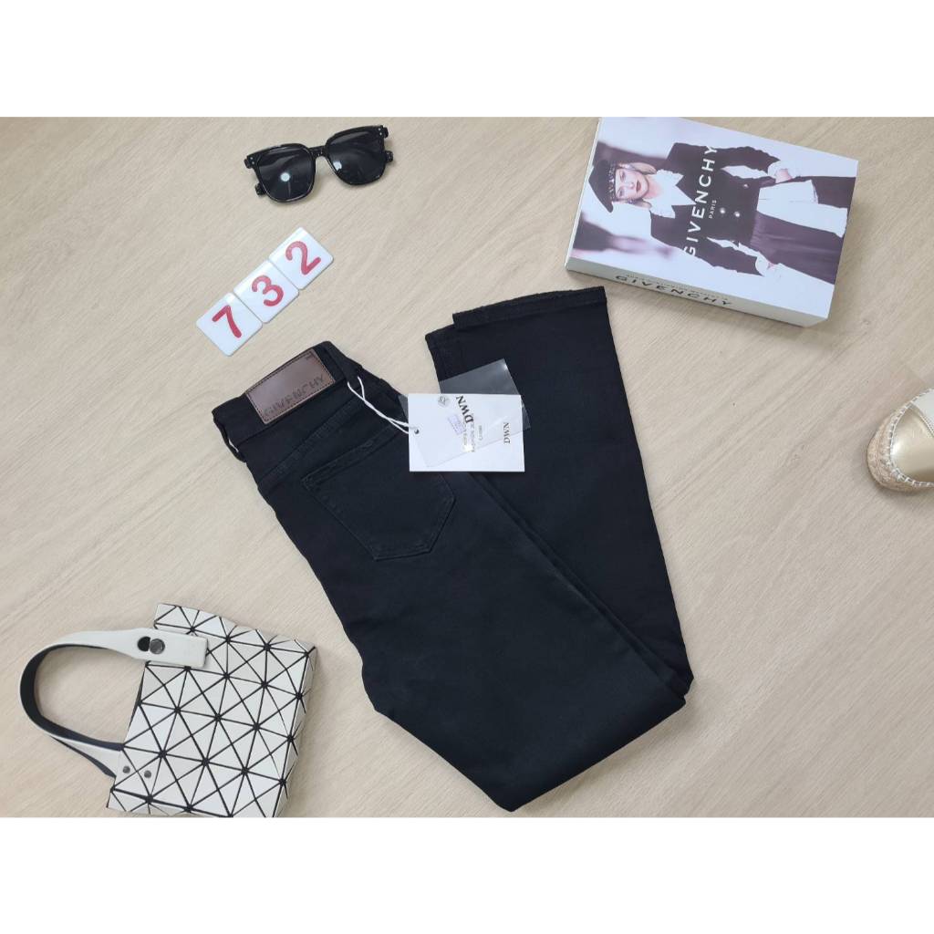 กบ732 กระบอกเล็ก สีดำ ผ้ายืด ยีนส์ Jeans