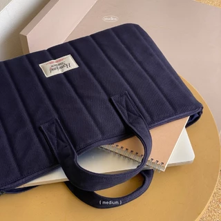 HOMELAND - กระเป๋าสำหรับใส่ Laptop ด้านในมีช่อง / ซิปปิด (Medium 13 นิ้ว) มี 6 สี