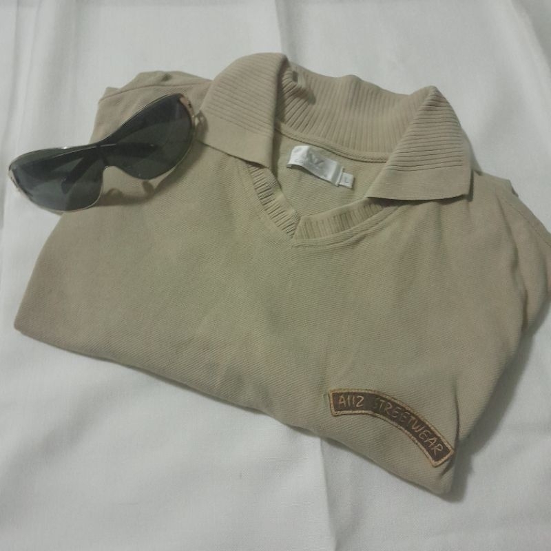 เสื้อโปโล เเขนสั้น ผู้ชาย รัดรูป ไซซ์L เเบรนด์ AIIZ สี กากี