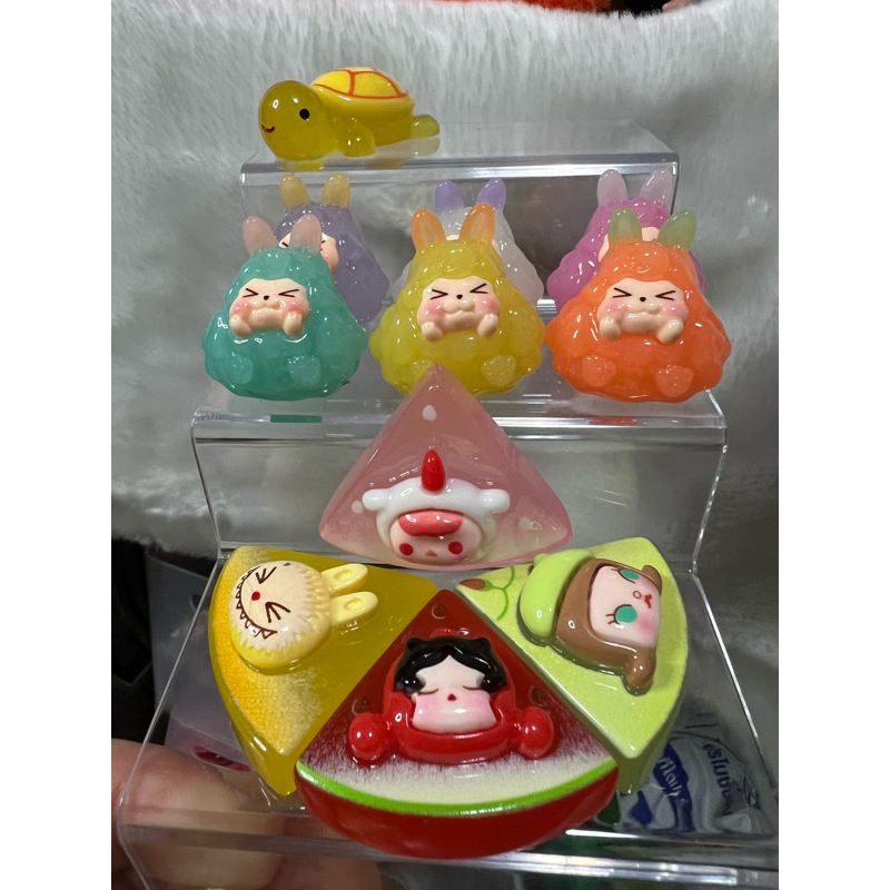 บิงโกเรซิ่นเรืองแสง แบบต่างๆ พร้อมส่งในไทย￼