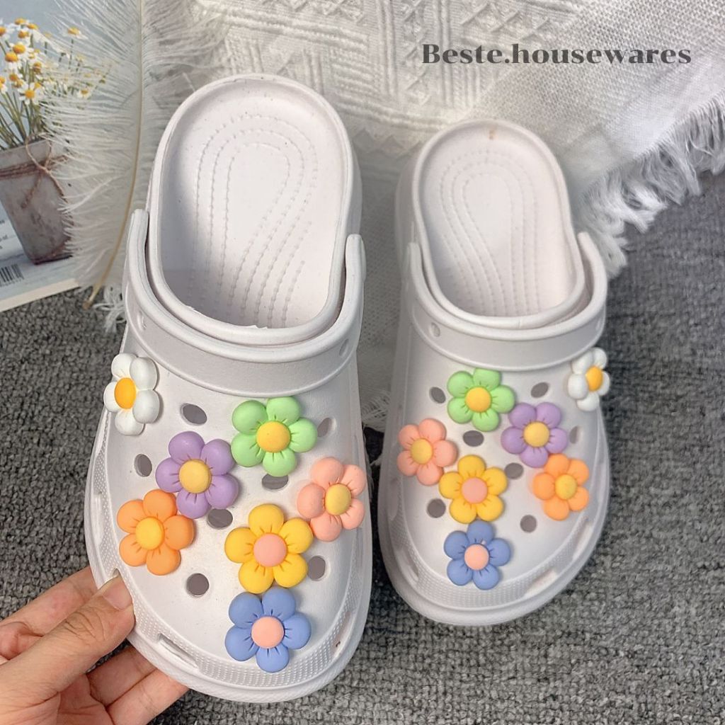 จิบิดอกไม้สีพลาสเทล จิบิติดรองเท้าลายดอกไม้ ติดกระเป๋าDIY