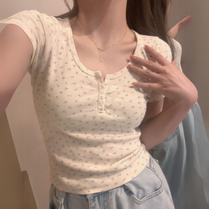 Sexy Girl สายเดี่ยว เสื้อยืดลายดอกไม้ แขนสั้นและสายเอี๊ยมก็ได้ ใส่สบาย จัดส่งจากประเทศไทย H9445 - รูปที่ 2