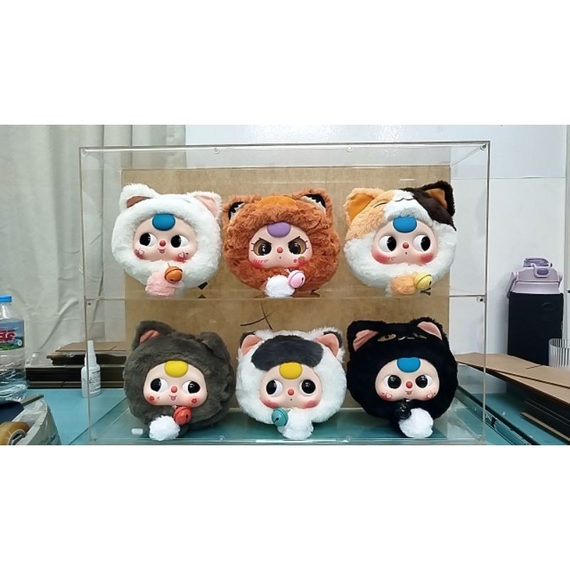 ตู้โชว์ตุ๊กตาแมว lucky cat zipper/ Baby Billie the Animal Pajama Party กล่องแบบ2ชั้นตู้กว้าง60ซมมีบานปิดกันฝุ่น