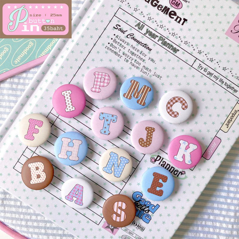 ✶ alphabet pin button (เข็มกลัด) ✶ ( ᴗ͈ˬᴗ͈)ഒ