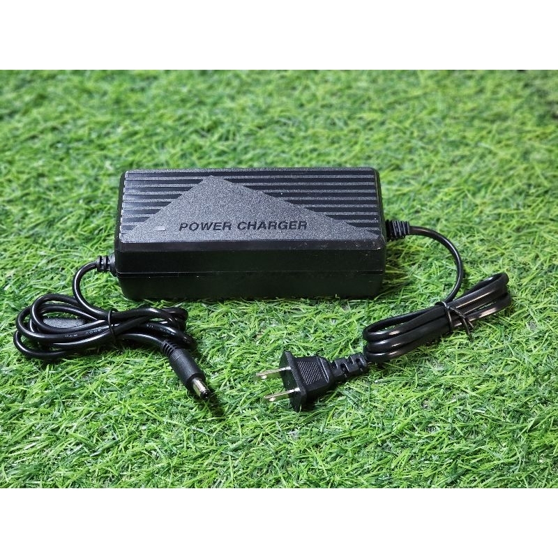 21v 4a (มีพัดลม) อะแด๊ปเตอร์ชาร์จแบตลิเธียม 21โวลล์ 4แอมป์ ที่ชาร์จแบตชาร์จเต็มตัด สายชาร์จแบตลิเธียม