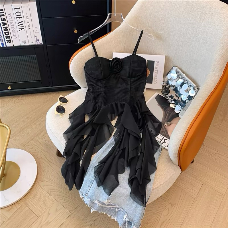 สายเดี่ยวมีบราหางปลาใส่ออกเดทน่ารักๆปนเซกซี่สาวสายเกาสายฝอใส่เริ่ดๆยืดเยอะได้ถึงอก40นิ้วสาวไซส์sถึงสาวไซส์xl ก็ใส่ได้