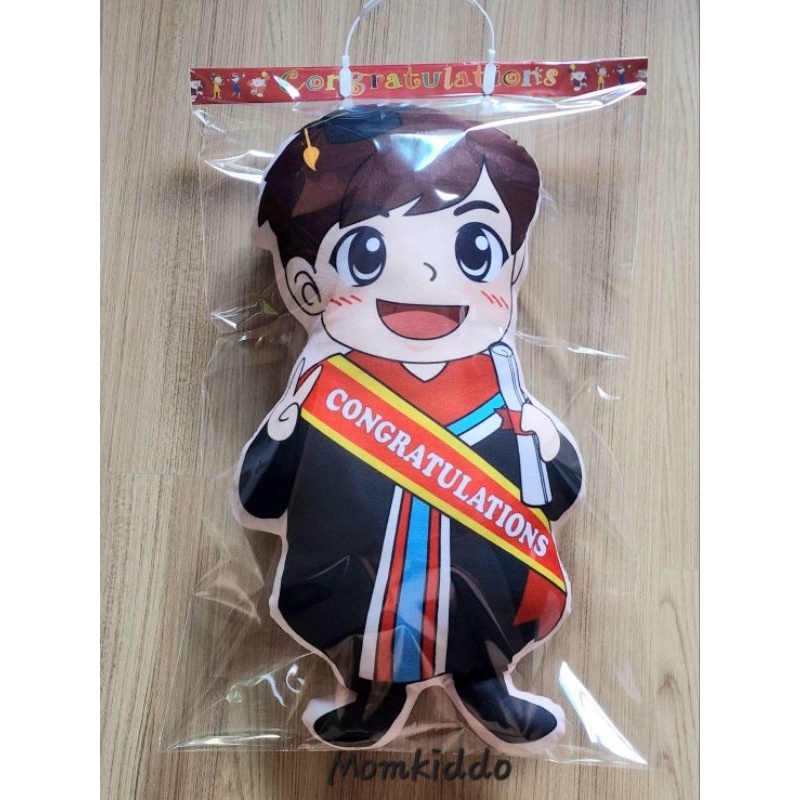 ตุ๊กตารับปริญญา ไซด์ใหญ่ ของขวัญรับปริญญา ชุดครุยชาย ตุ๊กตารับปริญญาผู้ชาย