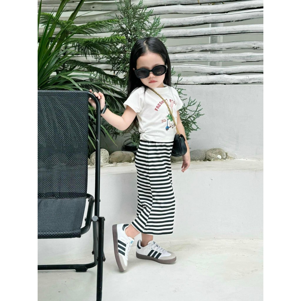 ชุดเซ็ทเด็กผู้หญิง 2 ชิ้น เสื้อยืดคอกลม+กระโปรงยาวไซส์ S,M,L,XL รหัส SAS