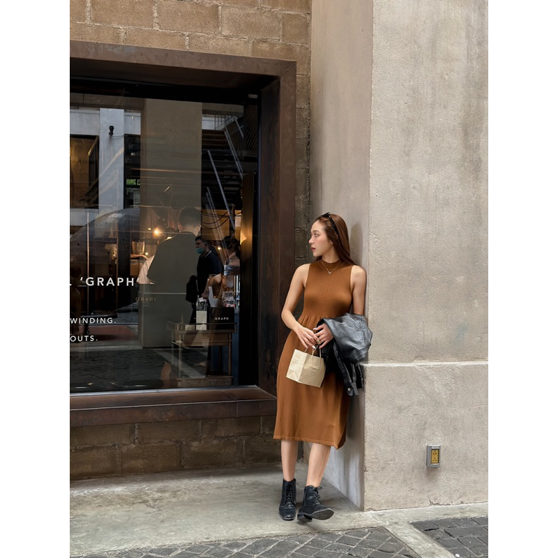 Milin knit dress เดรสผ้าไหมพรม : Everydaylookk store