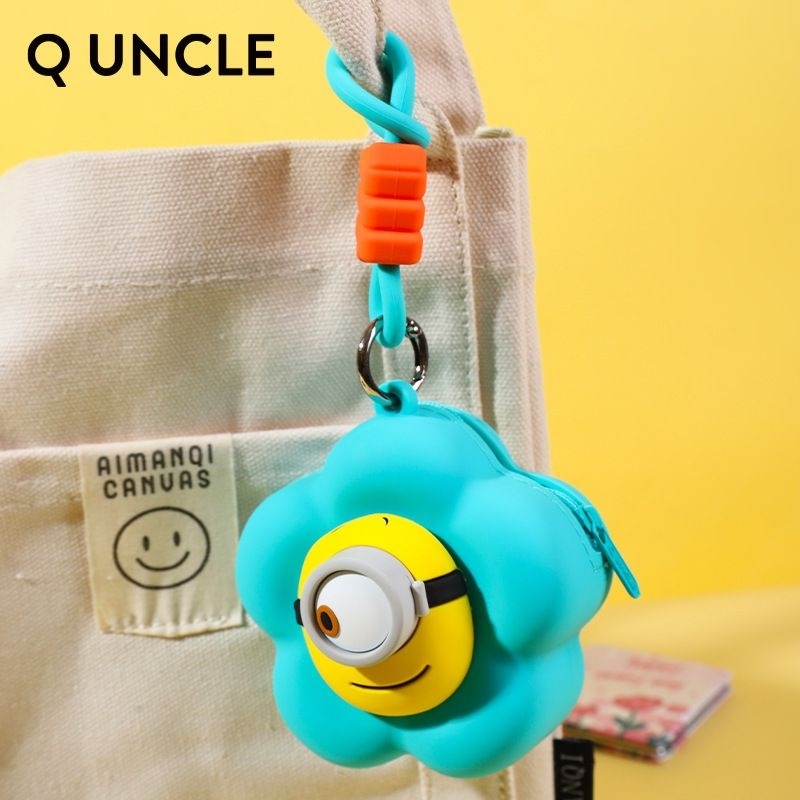 กระเป๋าใส่เหรียญ Minion สินค้าลิขสิทธิ์​แท้💯💯💯 งานซิลิโคน นุ่มนิ่ม​ ขนาด​ 9x9x6.5cm. มี 4 สี ราคาชิ้นละ 159 บาท - รูปที่ 2