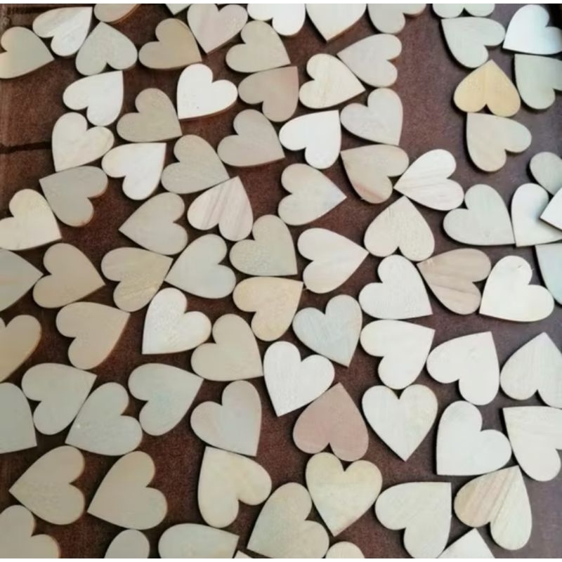 แผ่นไม้ รูปหัวใจ ขนาด 2 ซม. / 3 ซม. / 4 ซม. จำนวน 50 ชิ้น DIY #Shopee พร้อมส่ง