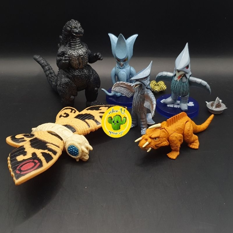 Godzila × Gamera Figure 2 5-4 Inch