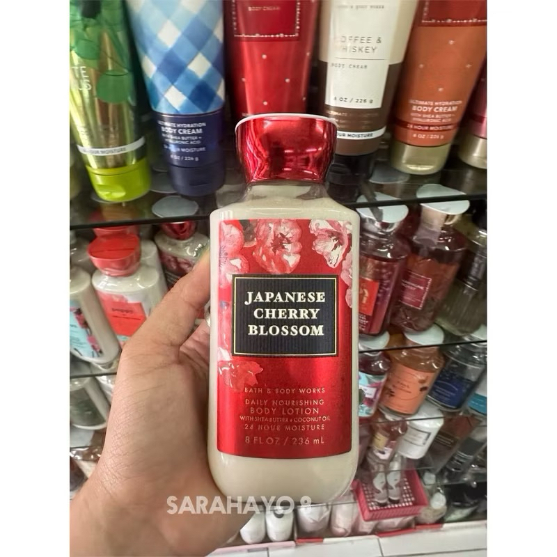 Bath & Body Works Japanese Cherry Blossom Shea Butter & Vitamin E Body Lotion 236 ml.ของแท้
