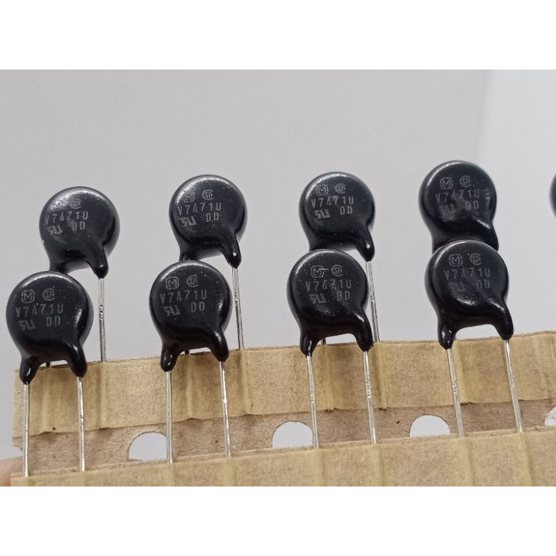 (แพ็ค5ตัว) วารีสเตอร์ 471 ป้องกันไฟเกิน Varistor 471.พร้อมส่ง
