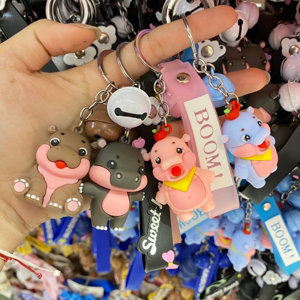 พร้อมส่ง 4สี พวงกุญแจหมูเด้งแก้มชมพู น่ารัก
