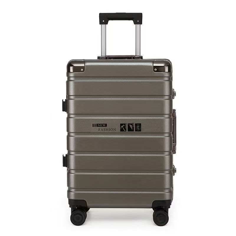 [รับประกัน3ปี] luggage กระเป๋าเดินทาง  Titanium กระเป๋าเดินทางล้อลาก โครงอลูมิเนียม  มุมกันกระแทก 4 มุม