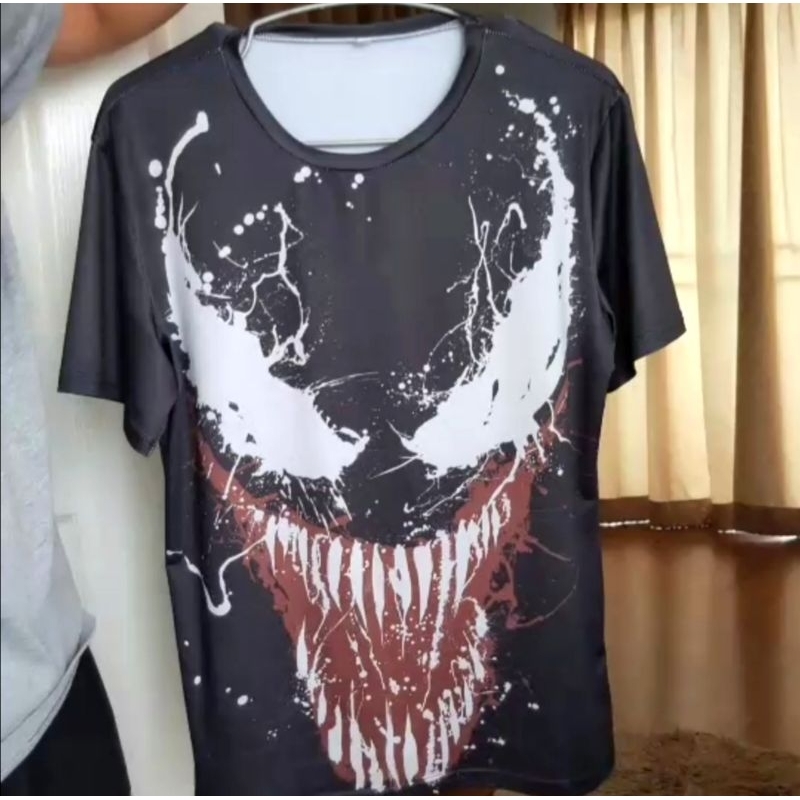 VENOM  เสื้อยืด มือสอง ไซต์ M อก 34 -​ 39 ราคา 299 บาท