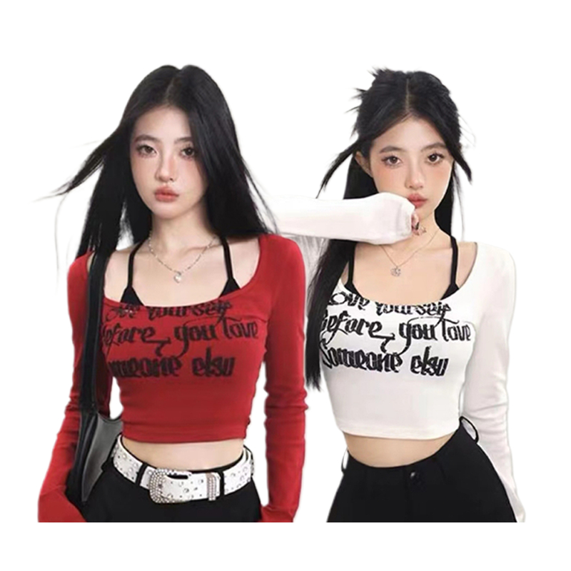 เสื้อยืดแขนยาวหญิงสไตล์โกธิค คอตรงทรงใหม่ สวมใส่สวยดูเท่