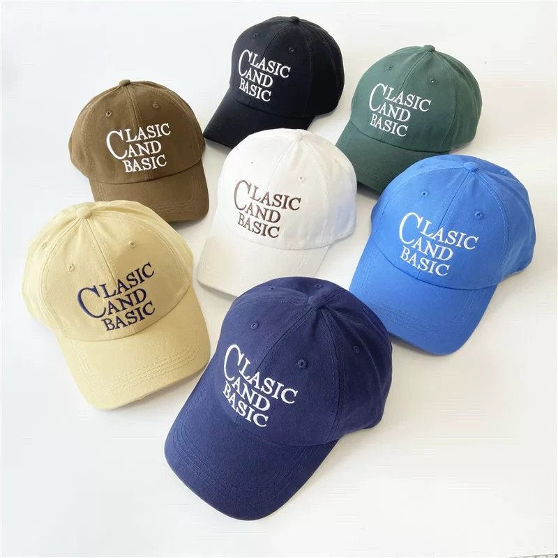 หมวกเบสบอล ปักนูนอักษร classic and basic งานผ้าฝ้าย เก็บใบหน้าได้ดี