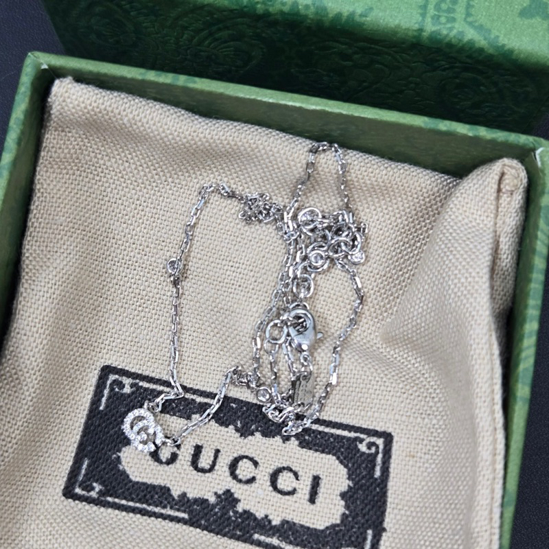 สร้อยคอ Guc เกรดเทพ 1:1 พร้อมกล่องครบชุด (กล่องเขียว)สั่งในช้อปปี้เท่านั้น งานสวย งานปัง อลังการ พร้อมส่ง