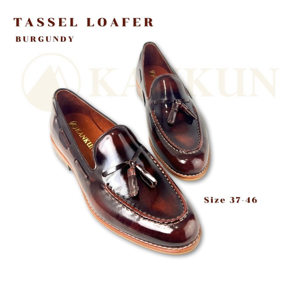KK Tassel Loafer หนังวัวแท้ สีเบอกันดี หนังเกรดนำเข้า เทคนิค Brush Off  โดยช่างฝีมือระดับมืออาชีพ งานสวยหรูหรา มีกันลื่น