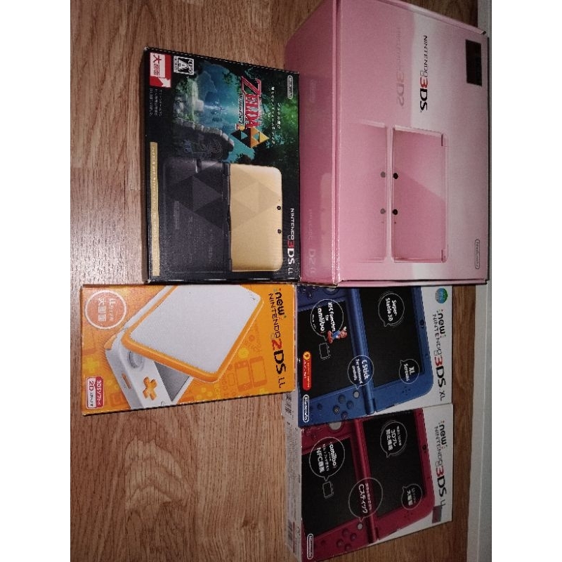 1   nintendo DS set  4 เครื่อง N3dsXlx2เครื่อง/3dsXl/3ds