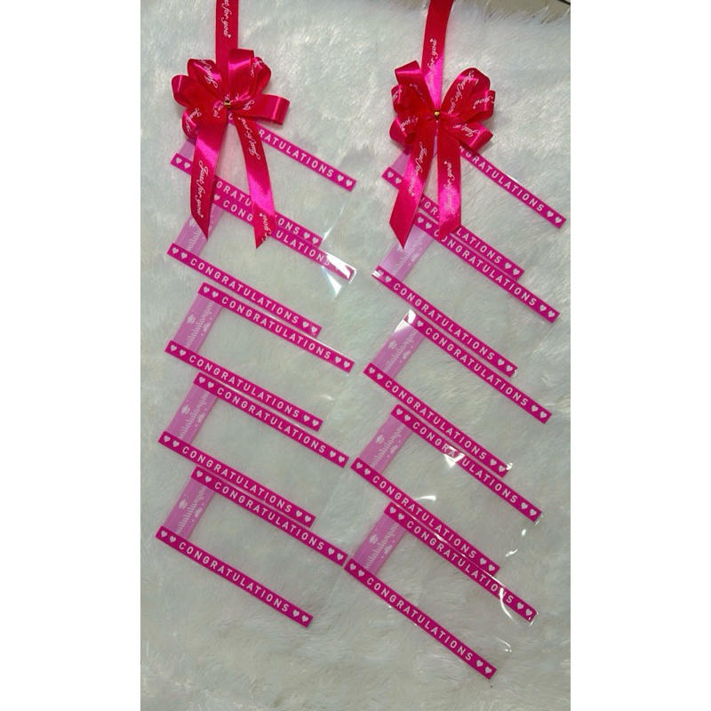 พวงมาลัยใสธนาบัตร 10ใบ ข้างละ5ใบ