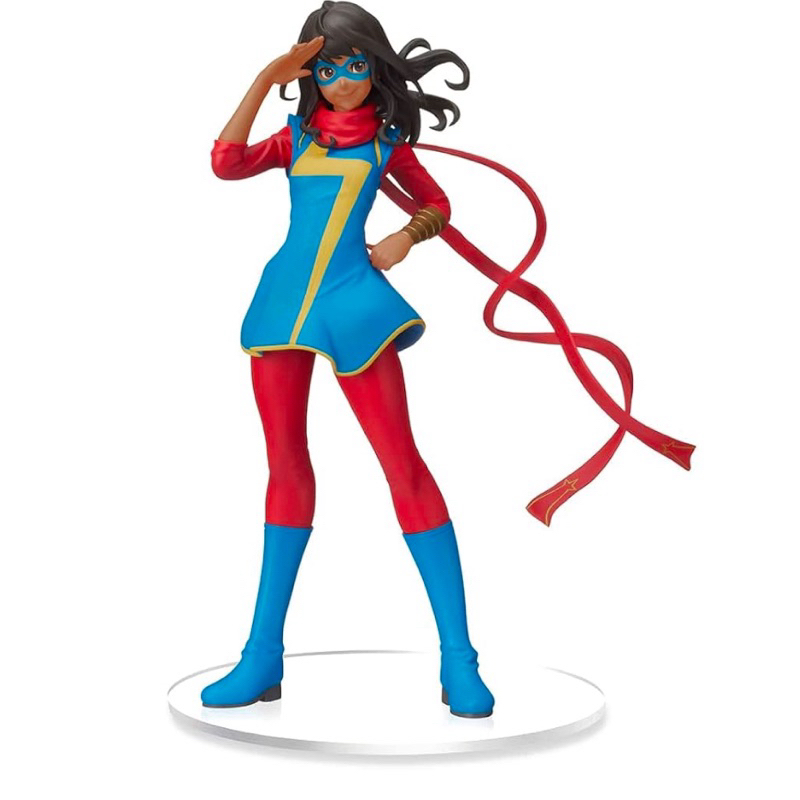 ( แท้ / มือ 2 / กล่องเก่า)  SEGA Marvel Comics Ms.Marvel Super Premium Figura พร้อมส่งคะ