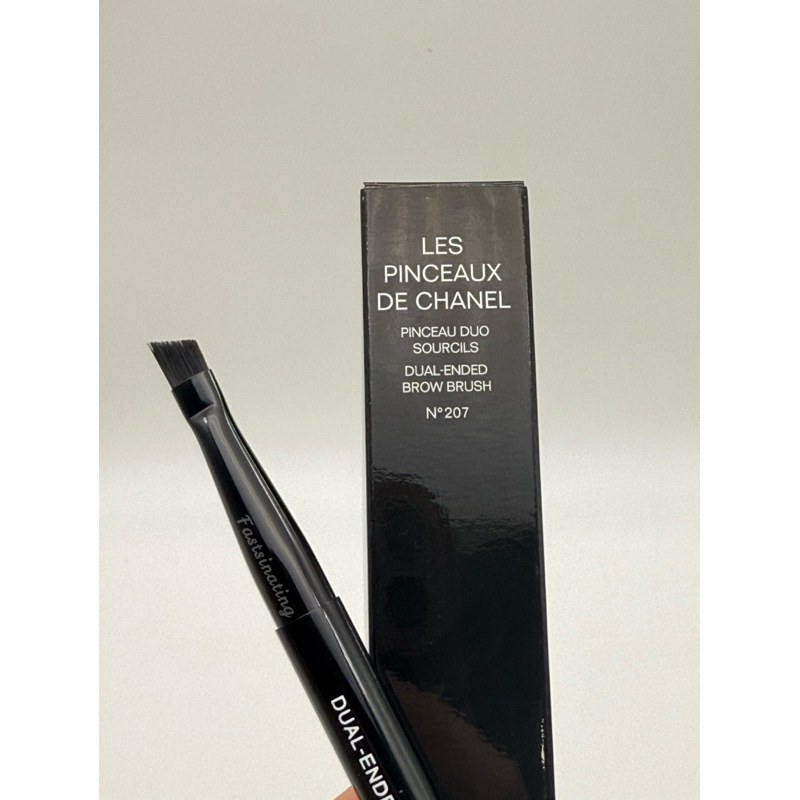 Chanel Pinceau Duo Sourcils No.207 แปรงคิ้ว