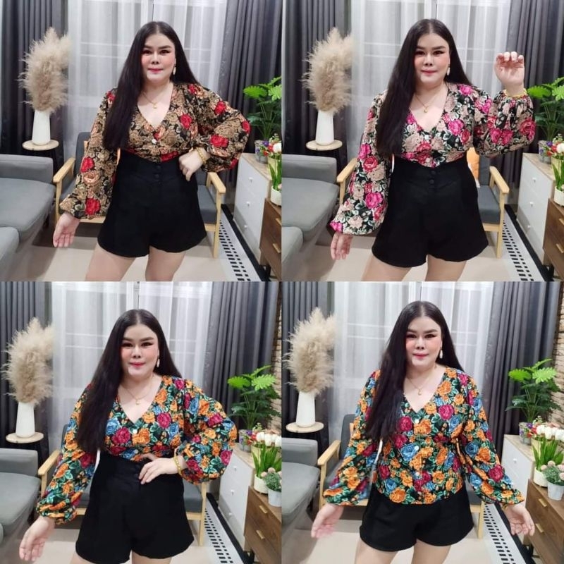 เสื้อสาวอวบลายดอกคอวีกระดุม มีสม็อคหลังแขนบอลลูน ผ้าวูลเวฟ
