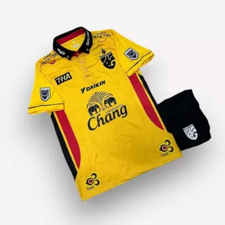 เสื้อบอลไทย ชุดฟุตบอล ชุดกีฬาเสื้อพร้อมกางเกงครบเซ็ต
