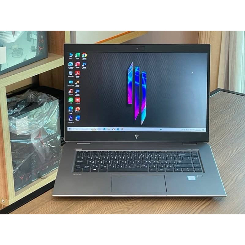 HP ZBook Studio G5 Mobile WorkStation i7-8750H SSD512GB RAM16GB Quadro P1000 (4GB GDDR5) จอทัสกรีน W