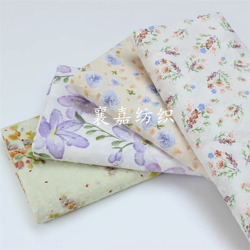 Preorder-ผ้าคอตตอนJacquard(ทอลายในเนื้อผ้า) คอตตอน100% หน้ากว้าง 145ซม. ผ้าเมตรนำเข้า