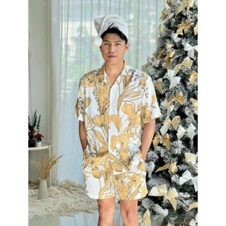 (Christmas🎄) ชุดเซ็ตดอกลินลี่ (สีทอง)