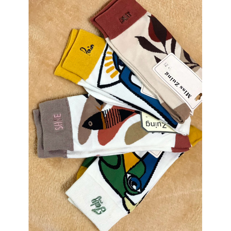 Spring stock collection ถุงเท้าข้อยาวผู้หญิงหรือผู้ชาย คอลเลคชั่นฤดูใบไม้ผลิ วินเทจ