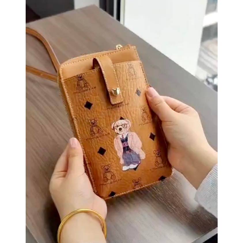 TTWN BEAR กระเป๋าทรงโฟน กระเป๋าสะพายข้างใส่มือถือ Phone bag สายสะพายยาวสายหนัง