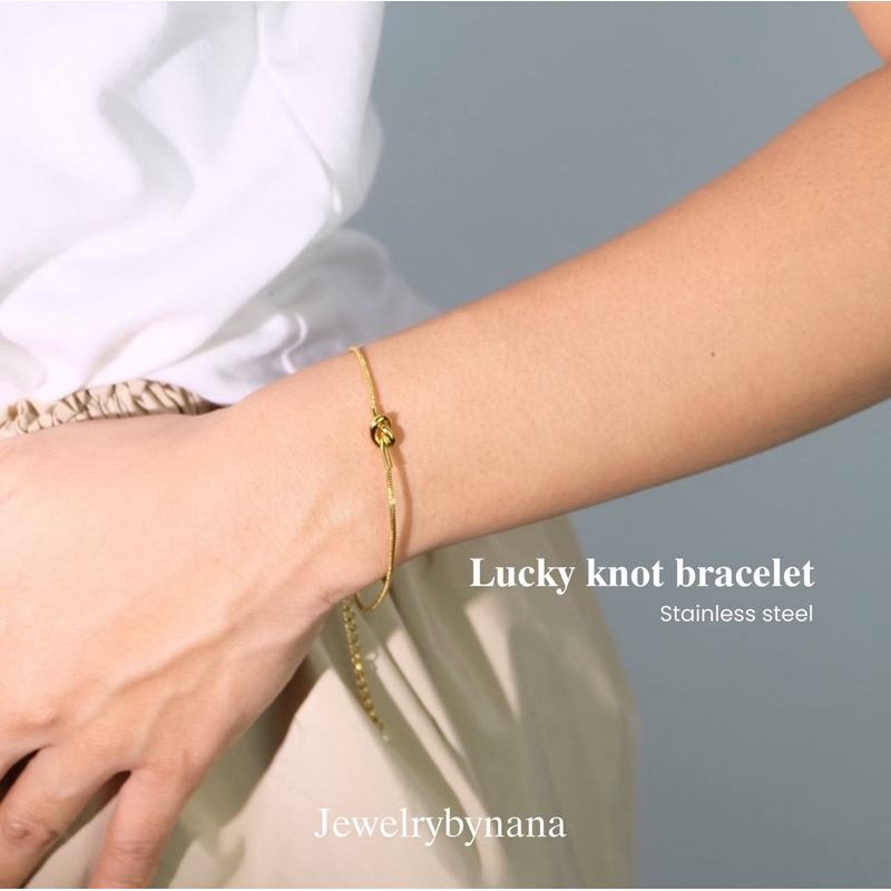 Lucky knot stainless steel bracelet