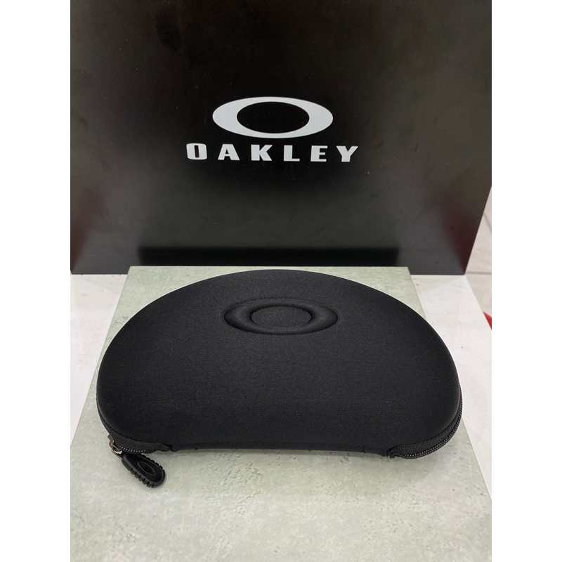 เคสแท้ เคสกำมะหยี่ เคสแข็งสำหรับใส่แว่น อุปกรณ์จุกจิก