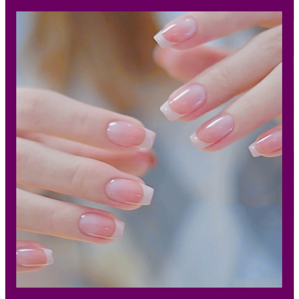 เล็บแฟชั่น【TT147】 เล็บปลอม ชนิดอะคริลิค สไตล์ฝรั่งเศส สีขาว ชมพู 24 ชิ้น