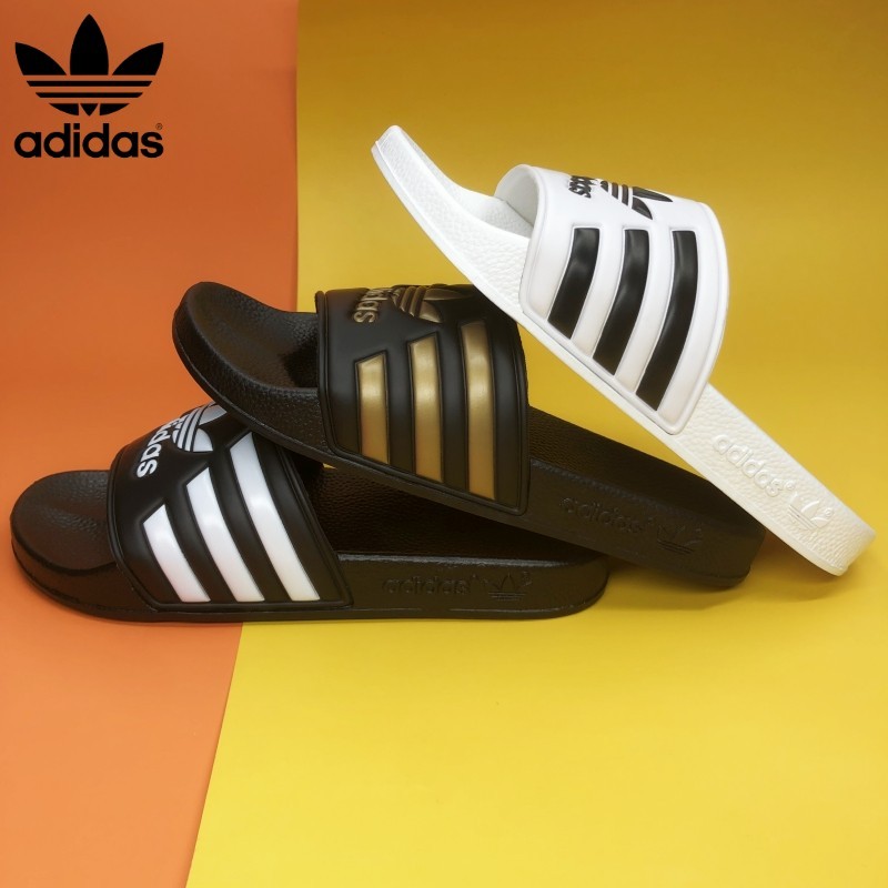รองเท้าแตะรองเท้าAdidasนิ่มสวมใส่สบาย Unisex รุ่น（แนะนำลูกค้าเพิ่มอีก 1 เบอร์ค่ะ）