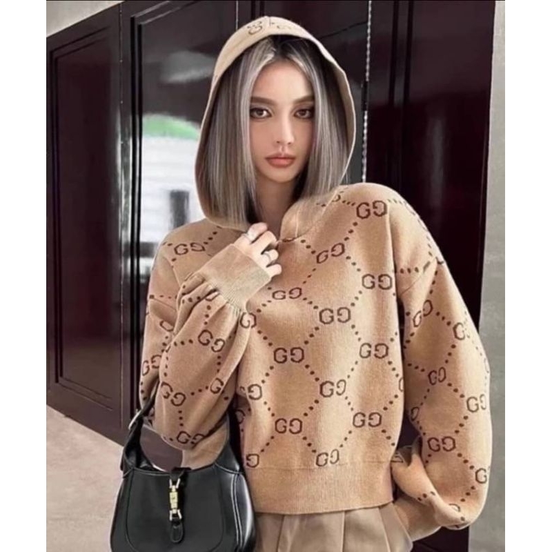 emoji)250(emoji) (emoji)(emoji)#พร้อมส่ง
เสื้อไหมพรม GUCCI  เนื้อดี งานป้าย