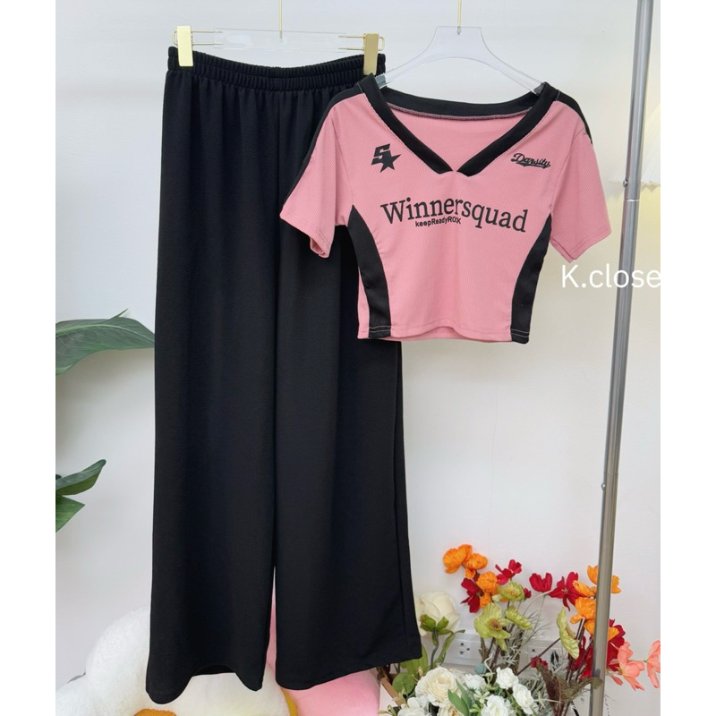ชุดเซ็ทเสื้อครอป+กางเกงขายาว ชุดเซทผู้หญิง คุ้มมากได้ 2 ชิ้น(สาวอวบใส่ได้)