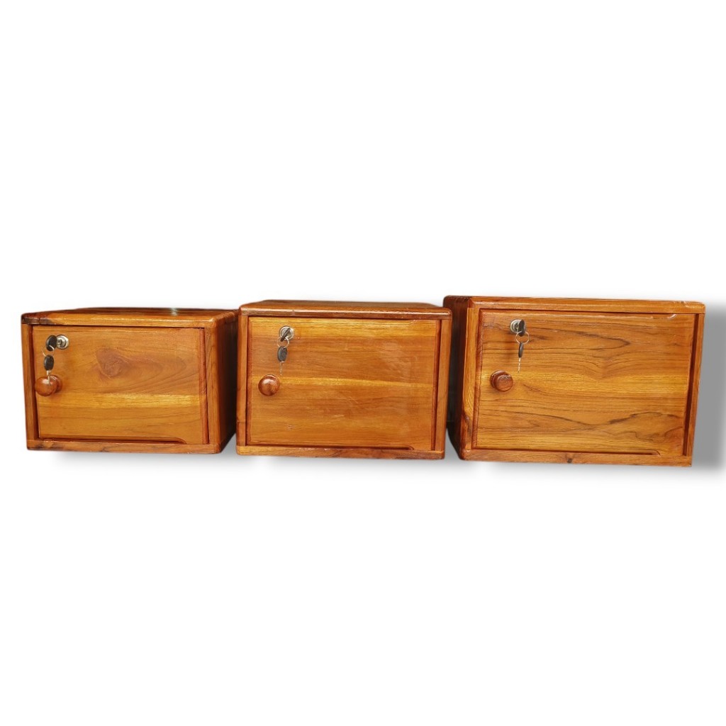 ตู้วางหัวเตียง ตู้เซฟไม้สัก ทำสีสำเร็จ มี3ขนาดให้เลือก