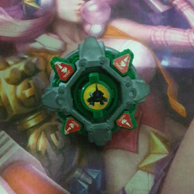 beyblade ภาคมังกรฟ้าของแท้มือสอง