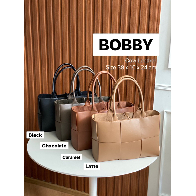 Bobby - Genuine Leather 39x10x24 cm กระเป๋าหนังวัวเเท้ มีสายสะพายยาว สวย คลาสิค เรียบหรูดูดี