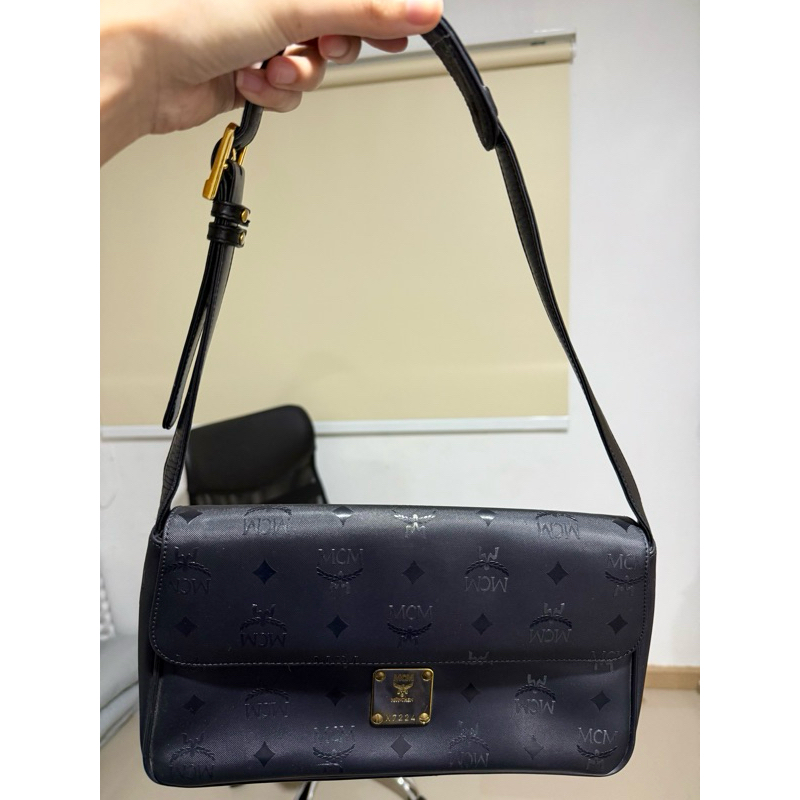 กระเป๋า mcm vintage ของแท้💯 สภาพดีมาก