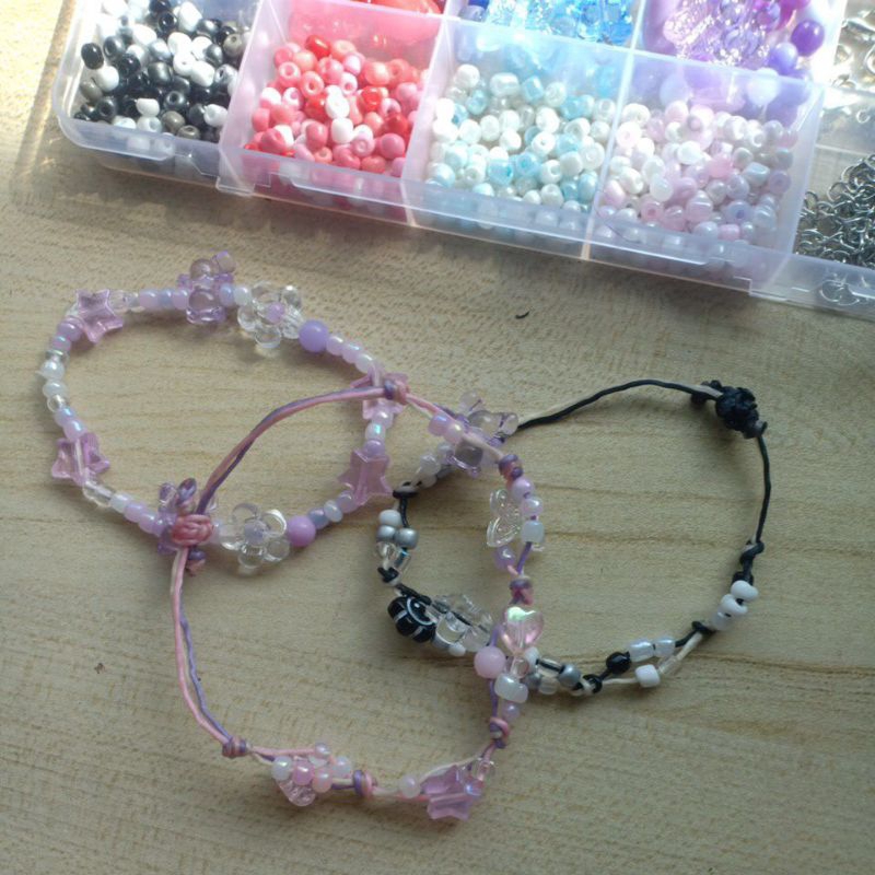 กำไรเชือกเทียนกับเอ็น20 บาททุกเส้น(เหมาะสำหรับคนข้อมือเล็ก มีของแถม)