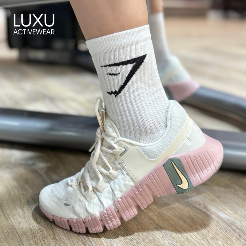 (พร้อมส่ง) GYMSHARK ถุงเท้า CREW SOCKS ของแท้ 100%🇺🇸