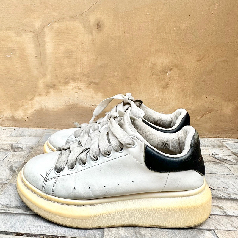 รองเท้ามือสอง_alexander_mcqueen